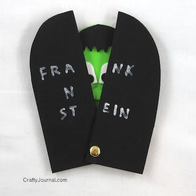 Frankenstein en papier avec volets à ouvrir