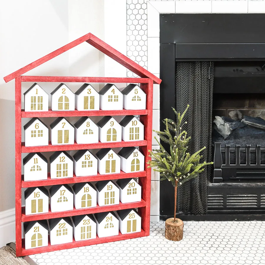 Un village de petites maisons en papier – calendrier de l’Avent DIY