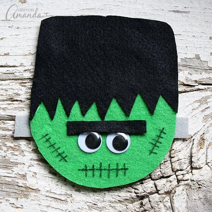 Visage de Frankenstein fabriqué avec un vieux CD recyclé