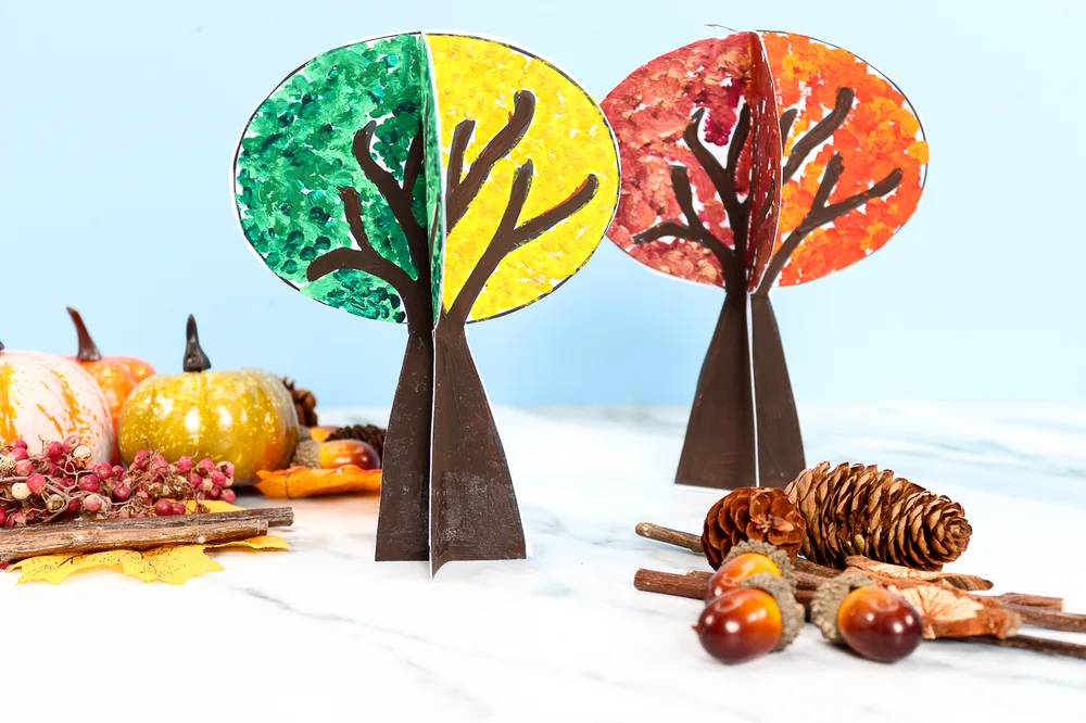 Un arbre d’automne en papier en trois dimensions – bricolage automne feuilles