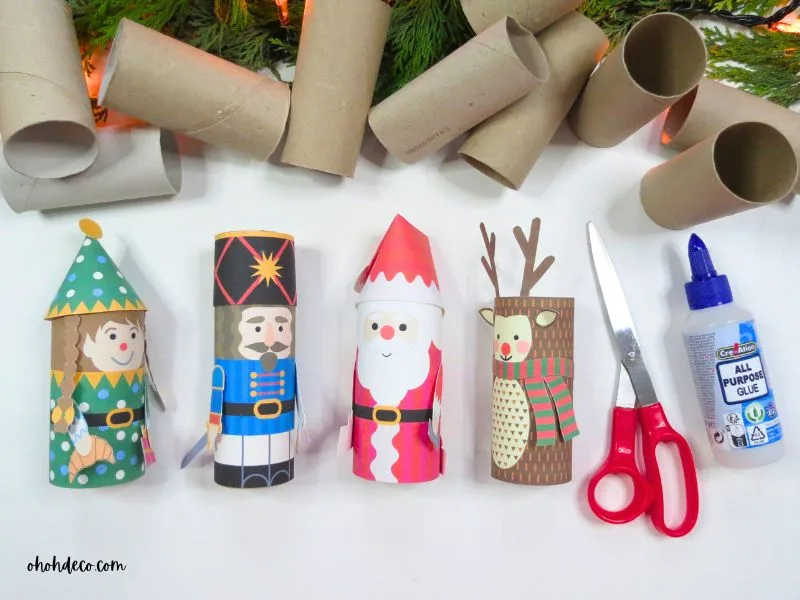 Un Père Noël en rouleau de carton – bricolage de Noël avec un rouleau de papier toilette